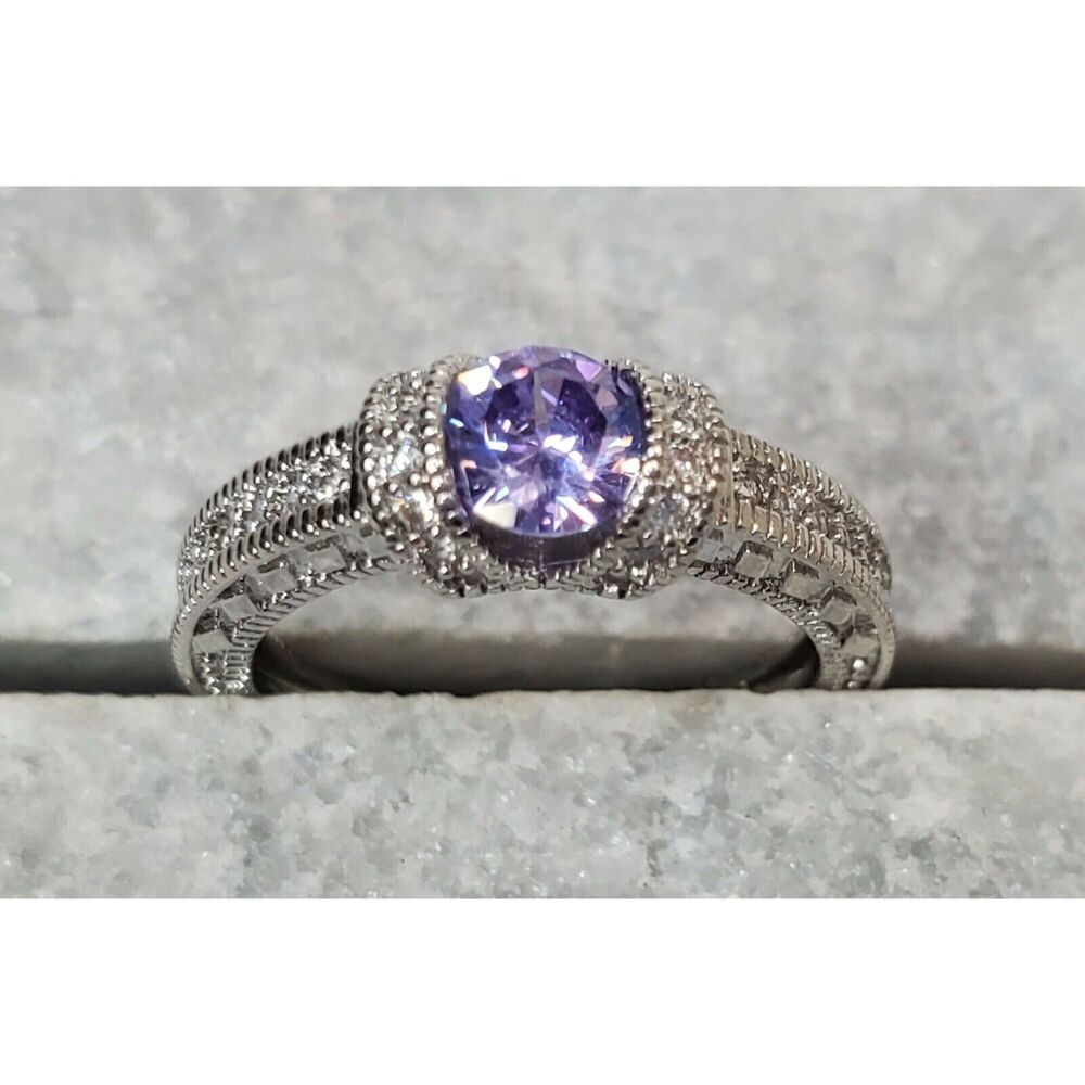 Simulated Tanzanite & Cubic Zirconia CZ Silver Tone Ring Size 8
